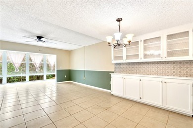 Beach Condo For Sale in Vero Beach, Florida