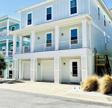 Beach Home For Sale in Navarre, Florida