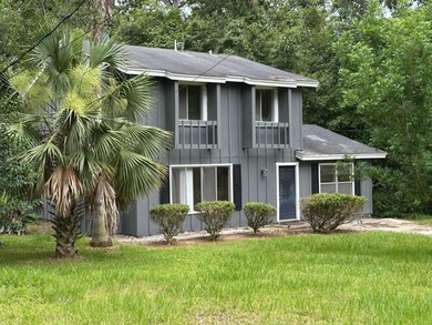 Beach Home For Sale in Tallahassee, Florida