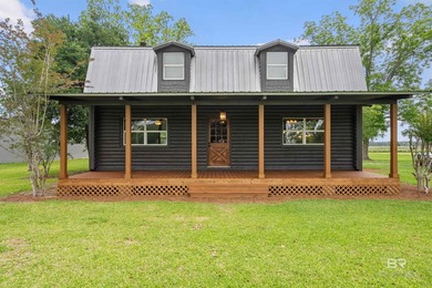 Beach Home For Sale in Fairhope, Alabama