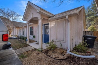 Beach Townhome/Townhouse For Sale in Tallahassee, Florida