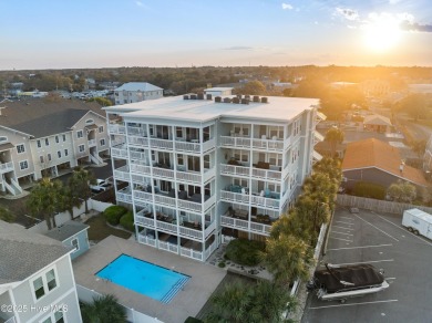 Beach Condo For Sale in Carolina Beach, North Carolina