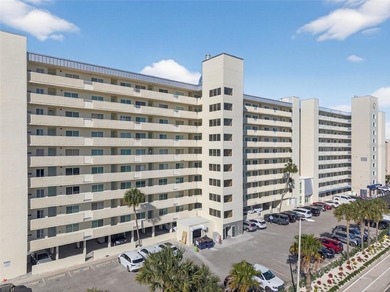 Beach Condo For Sale in Indian Shores, Florida