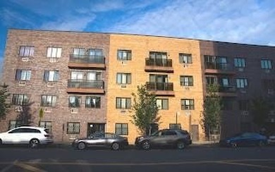 Beach Condo For Sale in Brooklyn, New York