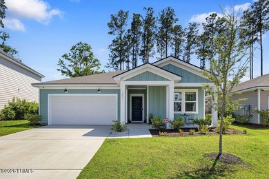 Home For Sale in Beaufort image photo picture