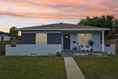 Beach Home For Sale in St. Petersburg, Florida