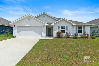 Beach Home For Sale in Foley, Alabama