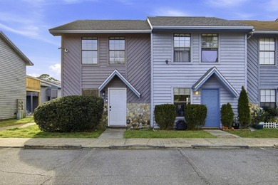 Beach Townhome/Townhouse For Sale in Fort Walton Beach, Florida