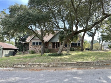 Beach Home For Sale in Biloxi, Mississippi