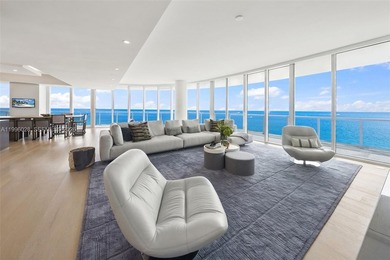 Beach Condo For Sale in Miami Beach, Florida