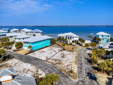 Beach Lot For Sale in Navarre, Florida