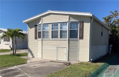 Beach Home For Sale in Fort Myers, Florida