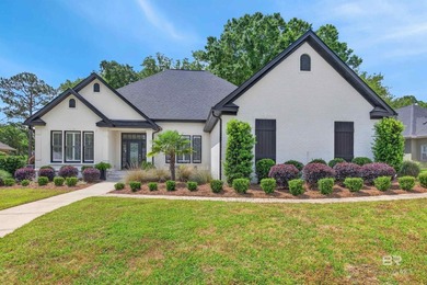 Beach Home For Sale in Fairhope, Alabama