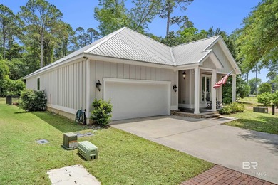 Beach Home For Sale in Gulf Shores, Alabama