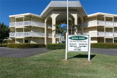Beach Condo For Sale in Vero Beach, Florida
