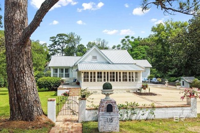 Beach Home For Sale in Fairhope, Alabama