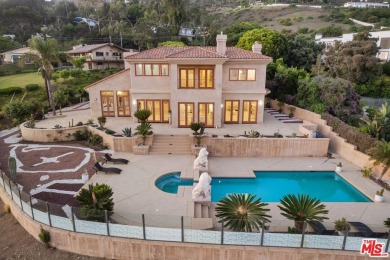 Beach Home For Sale in Malibu, California