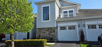 Beach Condo For Sale in Shirley, New York