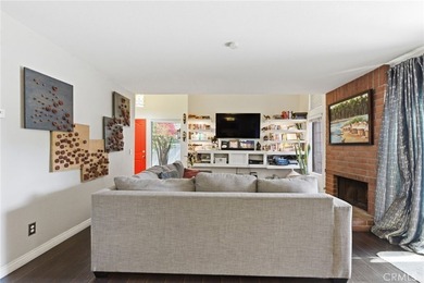 Beach Townhome/Townhouse For Sale in Costa Mesa, California