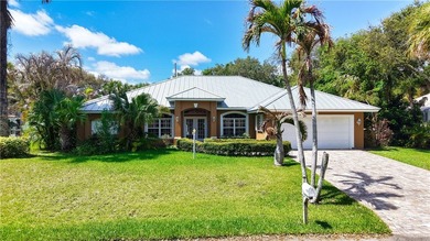 Beach Home For Sale in Vero Beach, Florida