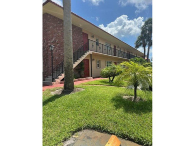 Beach Condo For Sale in Stuart, Florida