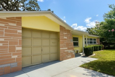 Beach Home Off Market in Holiday, Florida