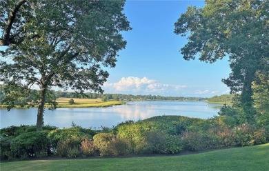 Beach Home For Sale in North Kingstown, Rhode Island