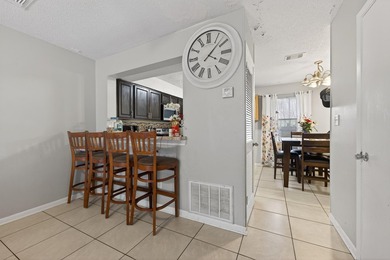 Beach Townhome/Townhouse For Sale in Fort Walton Beach, Florida