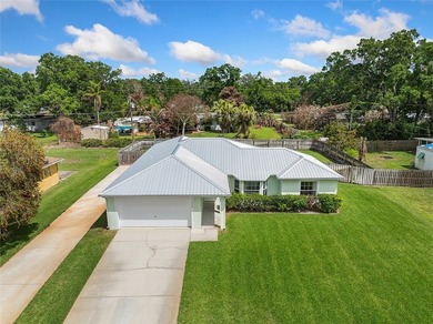 Beach Home Active Under Contract in Vero Beach, Florida