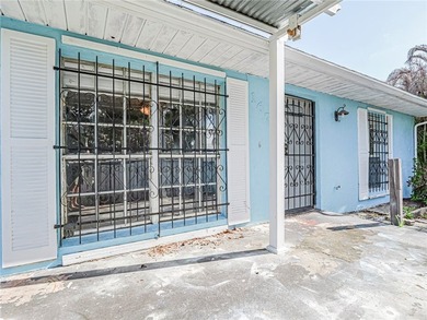 Beach Home Active Under Contract in Vero Beach, Florida