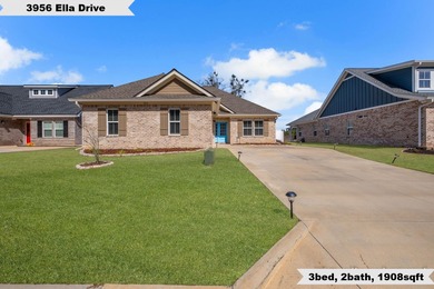 Beach Home For Sale in Tallahassee, Florida