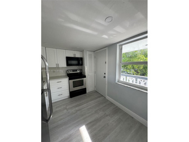 Beach Condo For Sale in Miami, Florida