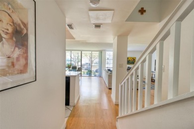 Beach Condo For Sale in Aventura, Florida