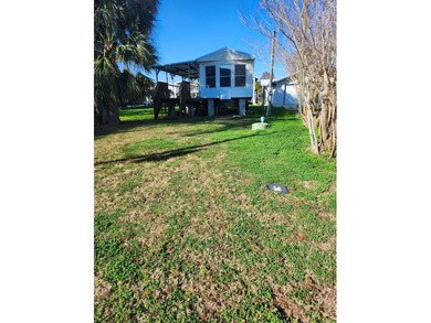 Beach Home For Sale in Suwannee, Florida