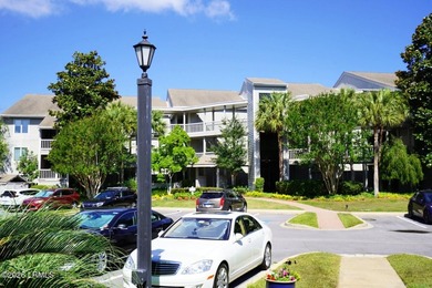 Beach Condo For Sale in Hilton Head Island, South Carolina