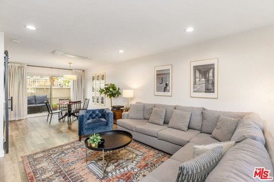Beach Townhome/Townhouse For Sale in Playa Del Rey, California