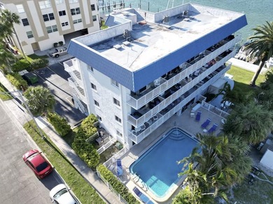Beach Condo For Sale in Clearwater Beach, Florida