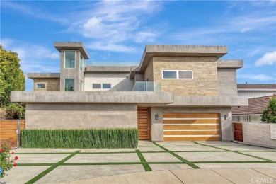 Beach Home For Sale in Huntington Beach, California