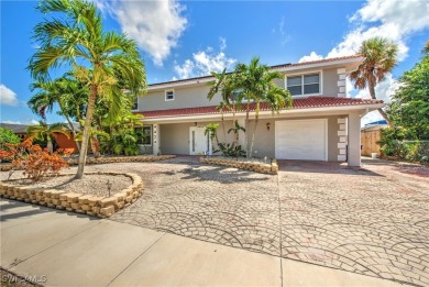 Beach Home For Sale in North Fort Myers, Florida