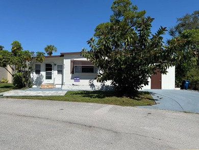 Beach Home For Sale in Ellenton, Florida