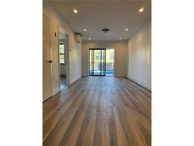 Beach Condo For Sale in Brooklyn, New York