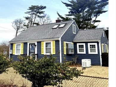 Beach Home For Sale in Bourne, Massachusetts