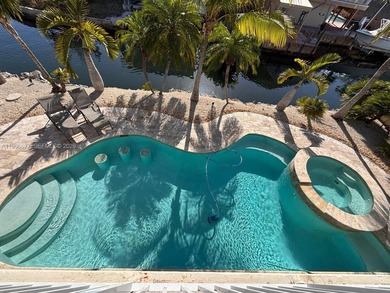 Beach Home For Sale in Key Largo, Florida