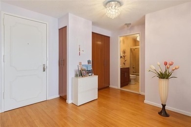 Beach Condo For Sale in Brooklyn, New York