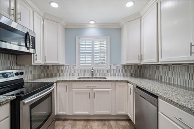 Beach Townhome/Townhouse Sale Pending in Destin, Florida