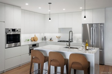 Beach Condo For Sale in Long Beach, New York