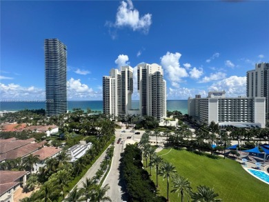 Beach Condo For Sale in Sunny Isles Beach, Florida