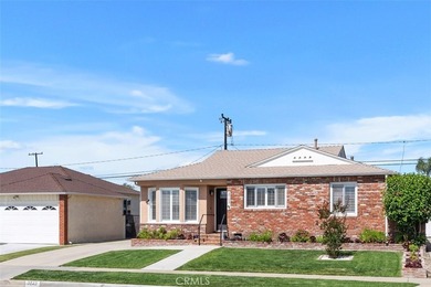 Beach Home Sale Pending in Long Beach, California