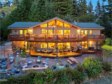 Beach Home For Sale in Otis, Oregon