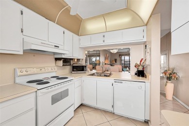 Beach Condo For Sale in Sunrise, Florida